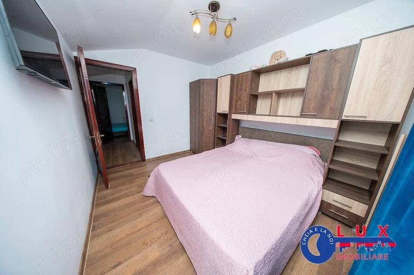 Casă cu Teren 200 Mp în Babadag