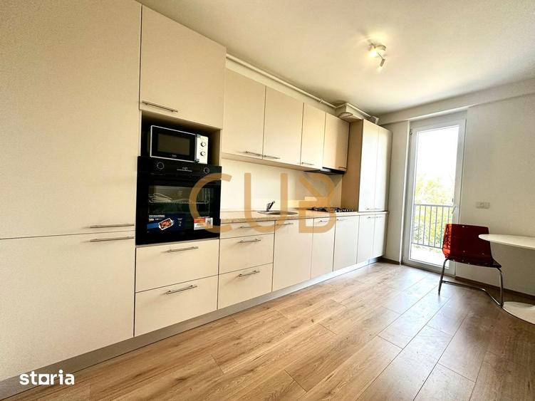 Apartament cu 2 camere, mobilat în Est