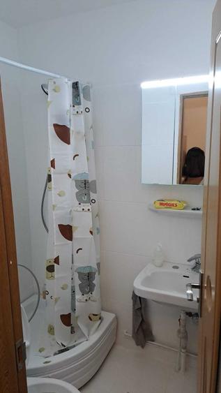 Apartament cu 3 camere decomandat în Dosu Bricii