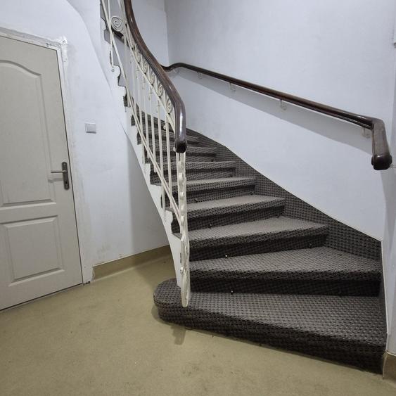 Spațiu comercial, de 120 mp, în Decebal