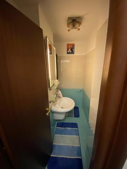 Apartament cu 3 camere decomandat, mobilat în Drumul Taberei