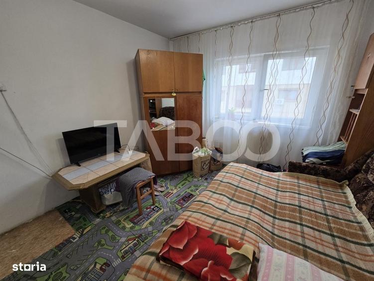 Apartament cu 2 camere decomandat în Șelimbăr