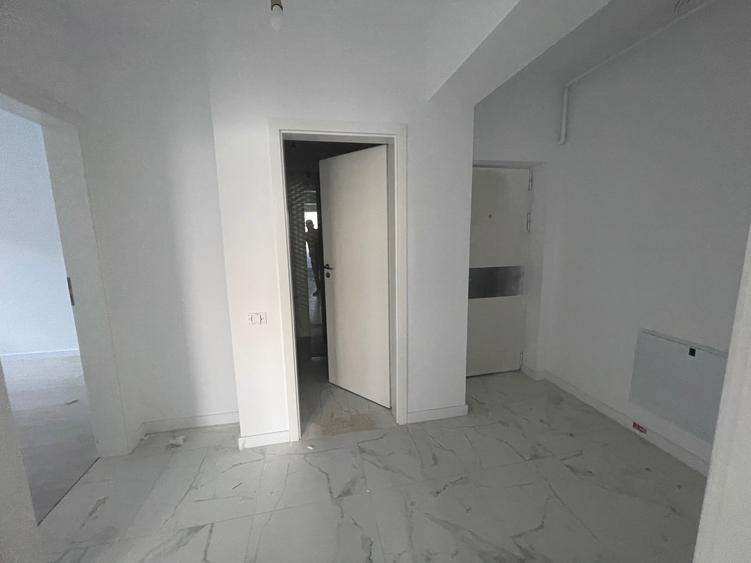 Apartament cu 2 camere decomandat în Berceni