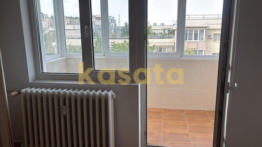 Apartament cu 2 camere decomandat în Aviației