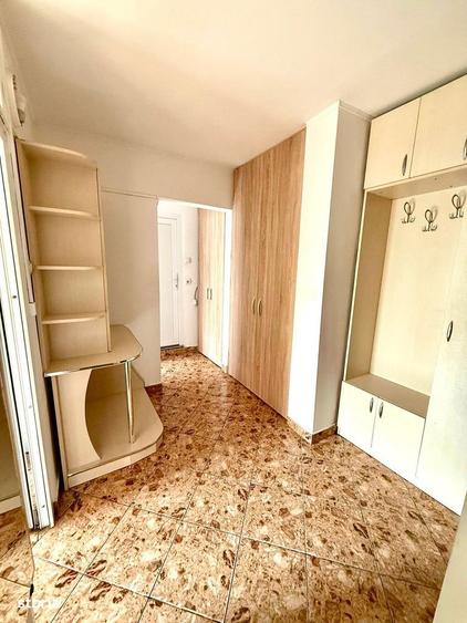 Apartament cu 2 camere decomandat în Rogerius