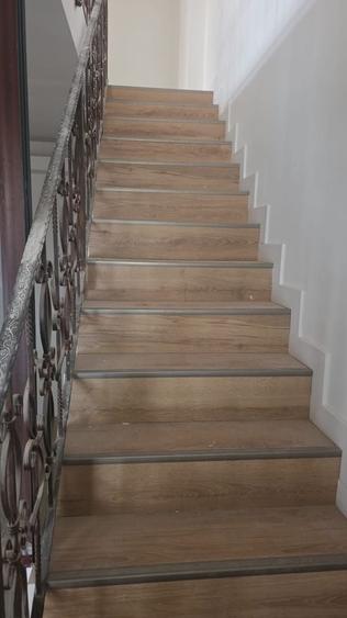Casă individuală cu 3 camere cu Canalizare în Tei