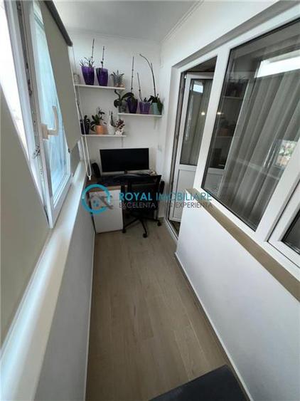 Apartament cu 2 camere decomandat în B-dul București
