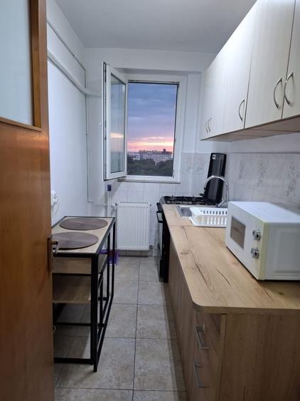 Ofer spre inchiriere apartament cu doua camere - 6