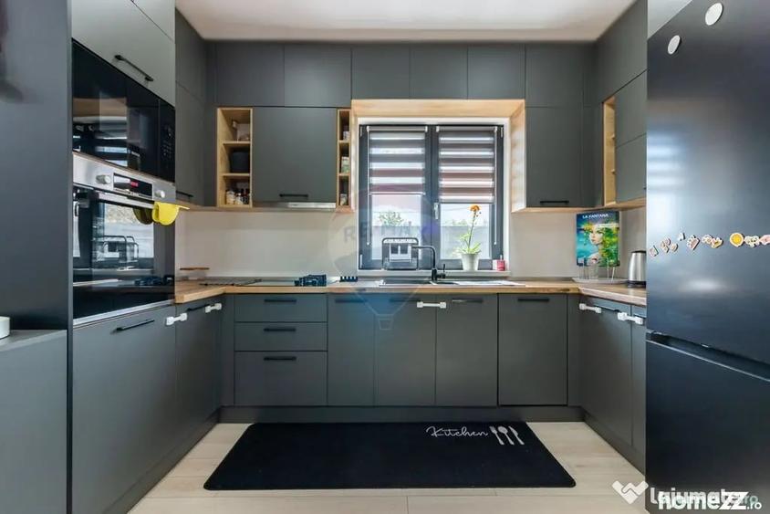 Casă cu 4 camere cu Teren 609 Mp în Dimieni