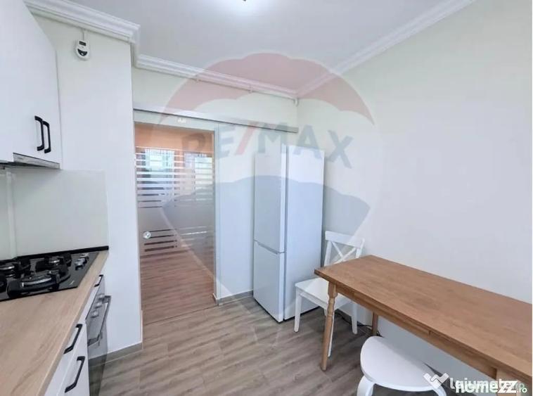 Apartament cu 2 camere decomandat în Trei Stejari