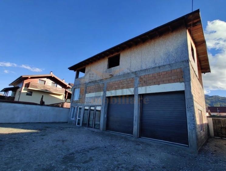 Casă cu 7 camere cu Canalizare în Bunloc
