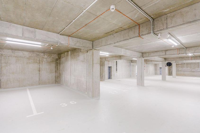 Birou, de 2,076 mp, în Complex Studențesc