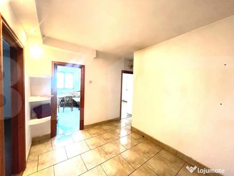 Apartament cu 3 camere decomandat în Central