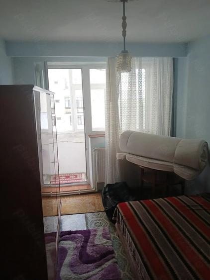 Apartament 3 camere,decomandat,centrala,vis a vis CET 2 balcoane,87000,negociabil - 2