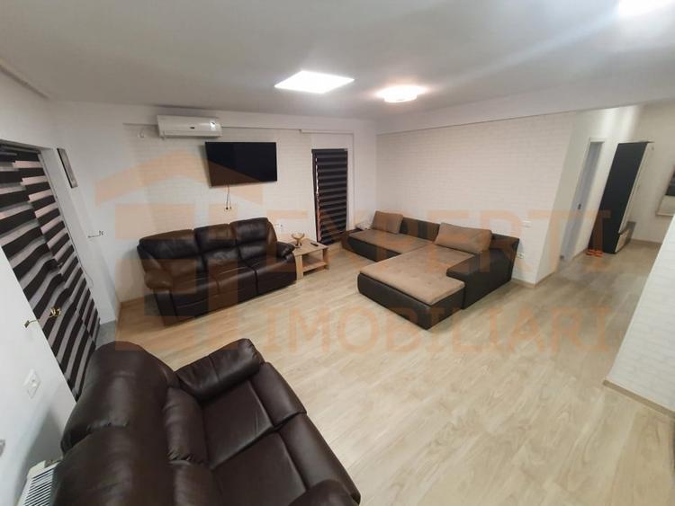Apartament cu 2 camere decomandat, mobilat în Mamaia-Sat