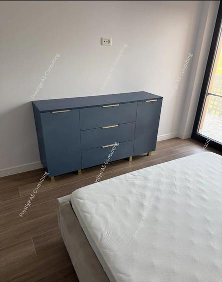 Apartament cu 2 camere decomandat în Torontalului