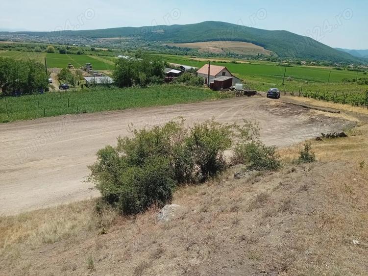 Teren de 2900 mp, în Exterior Vest