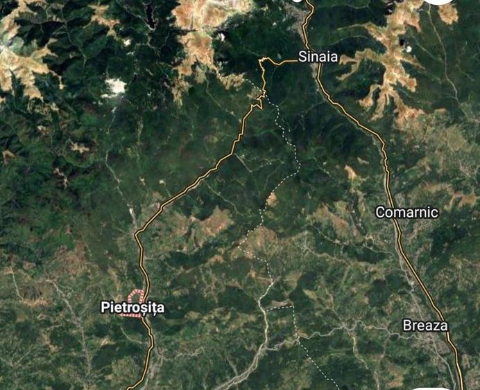 Casă individuală cu 3 camere cu Canalizare în Pietroșița