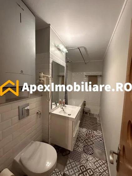 Garsonieră decomandată, mobilată în Unirii