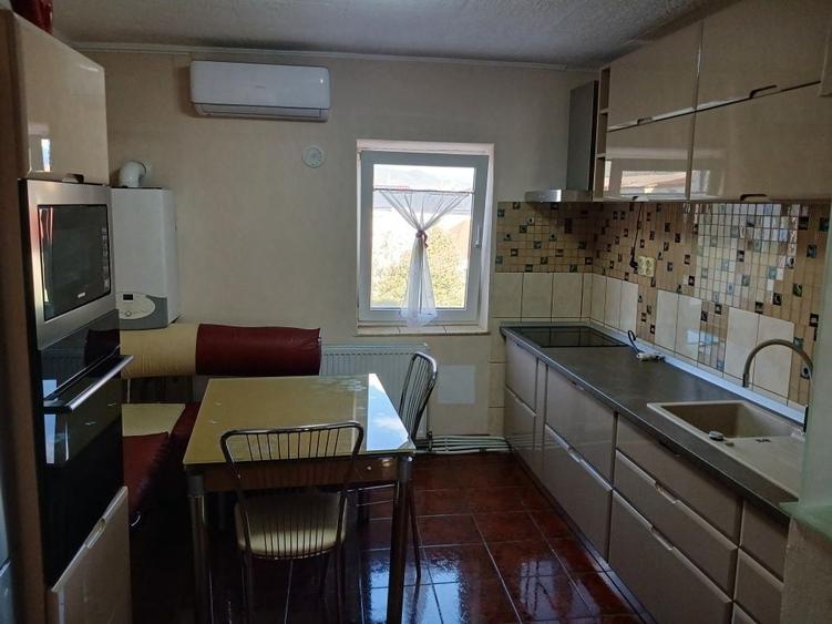 Apartament cu 3 camere decomandat în Tăuții-Măgherăuș