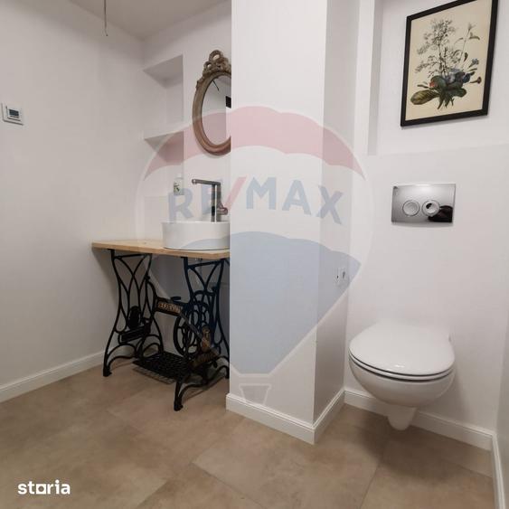 Spațiu comercial, de 245 mp, în Tei