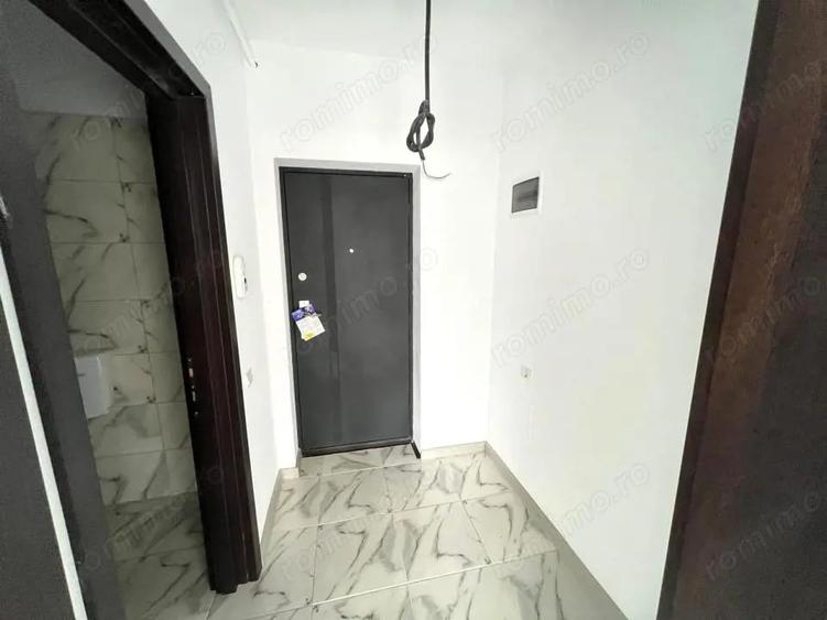 Apartament cu 2 camere semidecomandat în Sânpetru