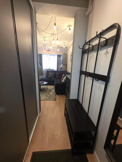 Apartament cu 2 camere semidecomandat în Metalurgiei