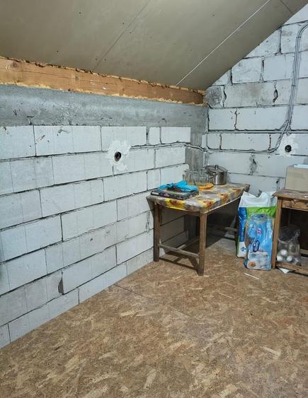 Casă individuală cu 2 camere cu Canalizare în Nufărul