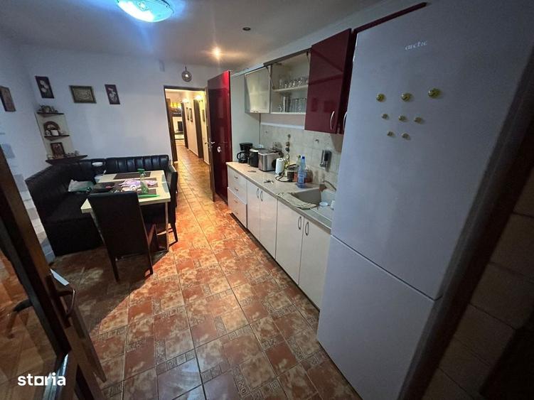 Casă cu 4 camere cu Teren 950 Mp în Adunații-Copăceni