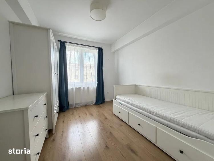 Apartament cu 3 camere semidecomandat în Grigorescu