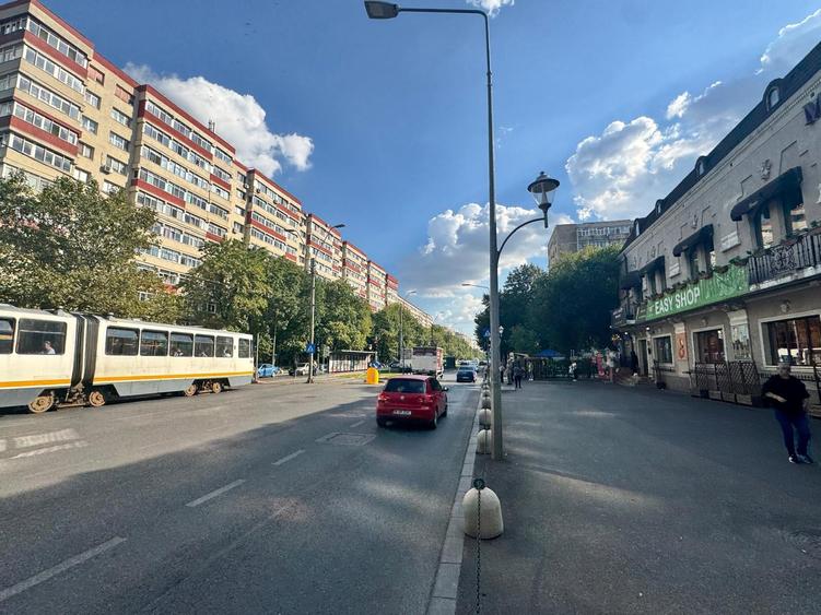 Spațiu comercial, de 73 mp, în Giurgiului