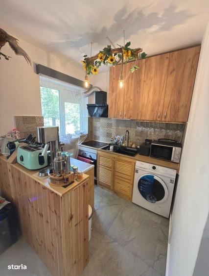 Casă cu 4 camere în Lepșa
