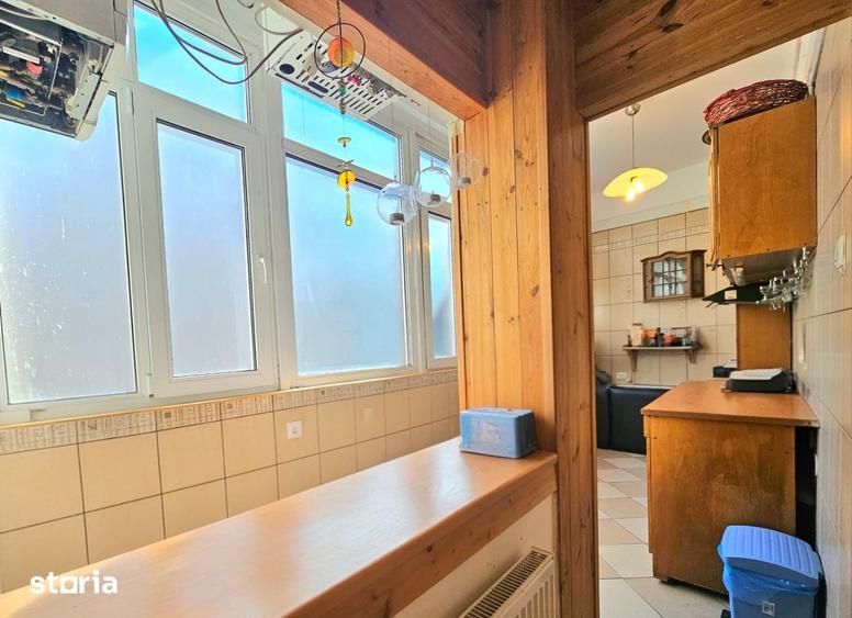 Apartament cu 4 camere în Moșilor