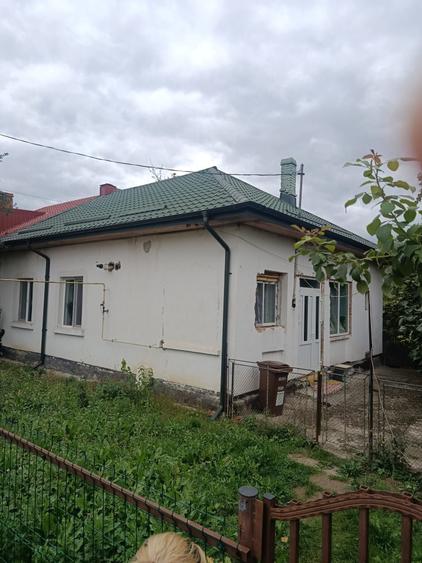 Casă cu 4 camere în Holboca