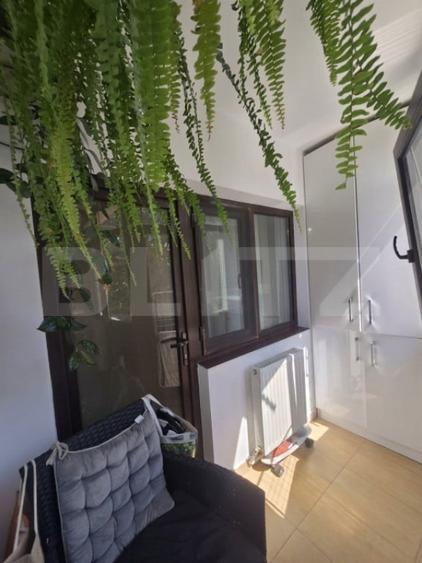 Apartament cu 3 camere decomandat în Micro 5