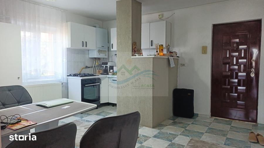 Apartament cu 2 camere decomandat în Șcheia