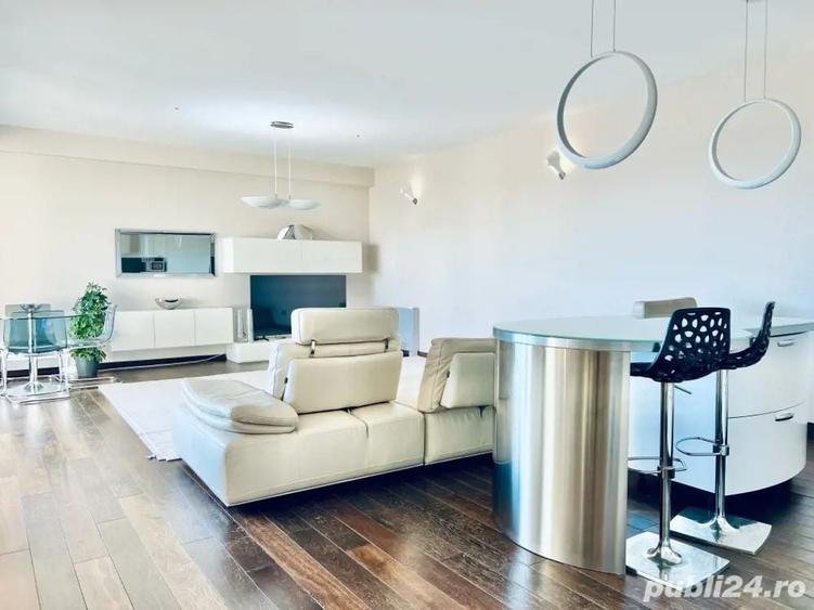 Apartament cu 3 camere decomandat în Bălcescu