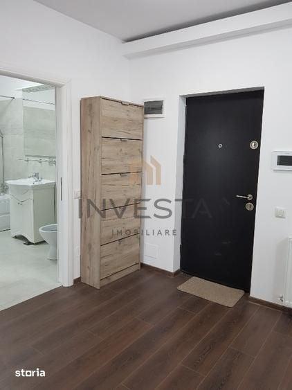 Apartament cu 4 camere semidecomandat în Între Lacuri