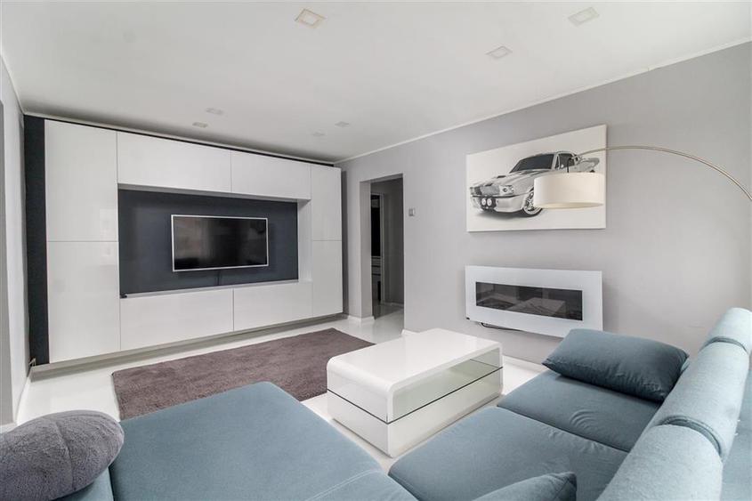 Apartament cu 3 camere semidecomandat, mobilat în Grigorescu