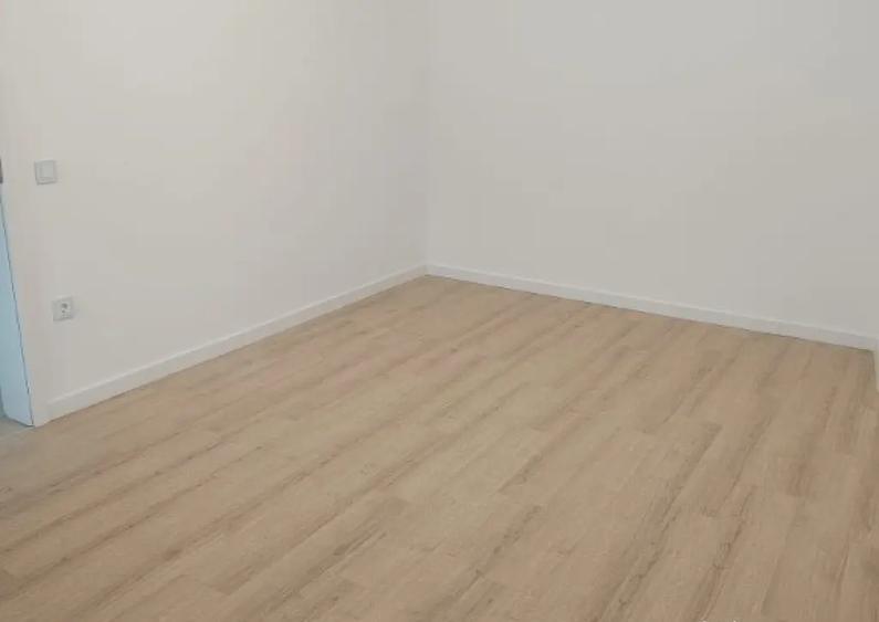 Apartament cu 2 camere nedecomandat în Independenței