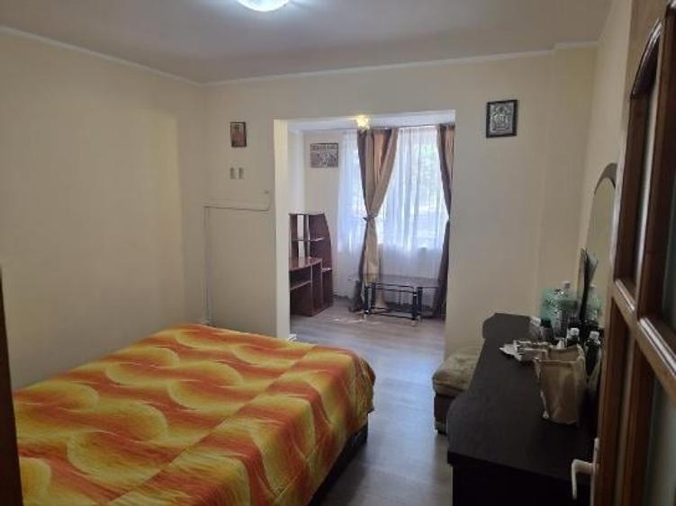 Apartament cu 2 camere în Micro 39