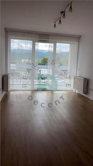 Apartament cu 3 camere decomandat în Avantgarden