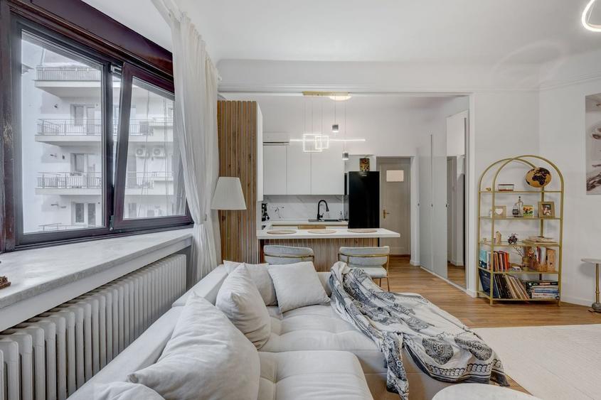 Apartament cu 2 camere semidecomandat, mobilat în Parcul Carol