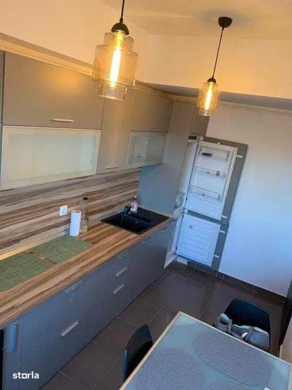 Apartament cu 2 camere, mobilat în Parcul Carol