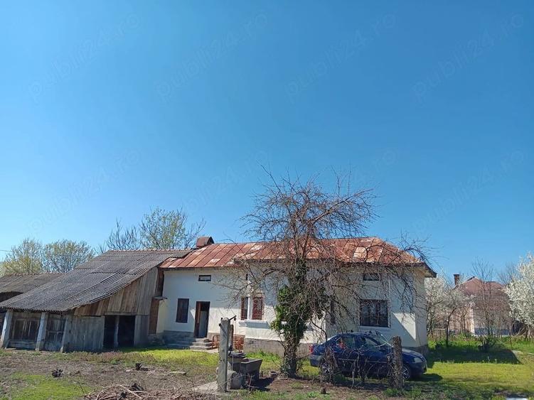 Casă cu 3 camere cu Teren 900 Mp în Drănic