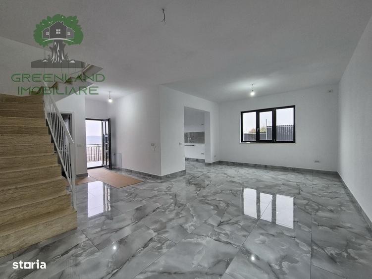 Casă cu 4 camere în Valea Lupului