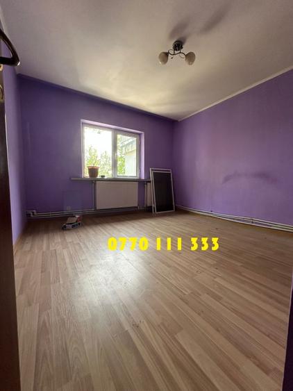 Apartament cu 2 camere decomandat în Calarași 4