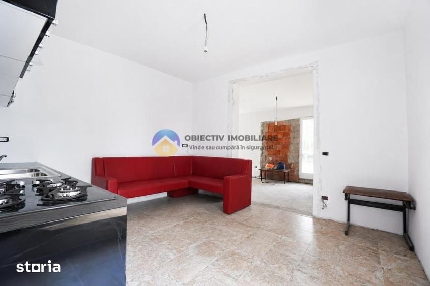 Casă cu 3 camere cu Teren 1235 Mp în Borlești