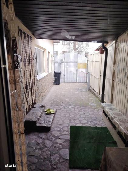 Casa 3 camere de vanzare zona Liceul Carabella - 5