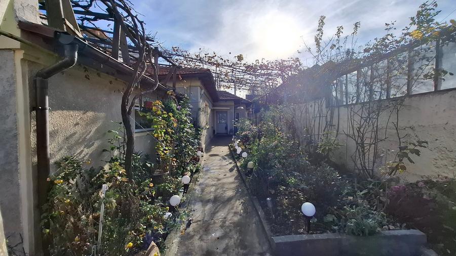 Casă individuală cu 3 camere cu Canalizare în Tăbăcărie
